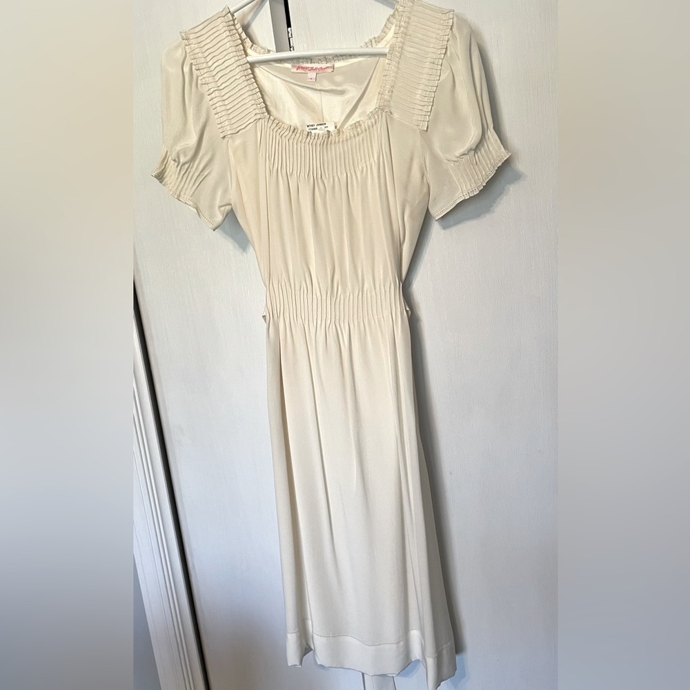 NWT Betsy Johnson Vintage-Style Capped Sleeve Silk Dress